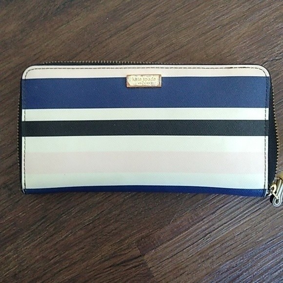 Kate Spade Laurel Way Printed Neda Cruise zip around wallet designer S… - Picture 1 of 4